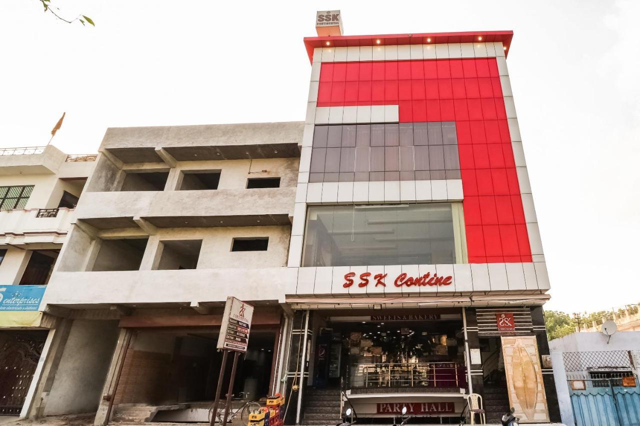 Oyo 61050 S S K Continental Juhi Bari Exterior foto